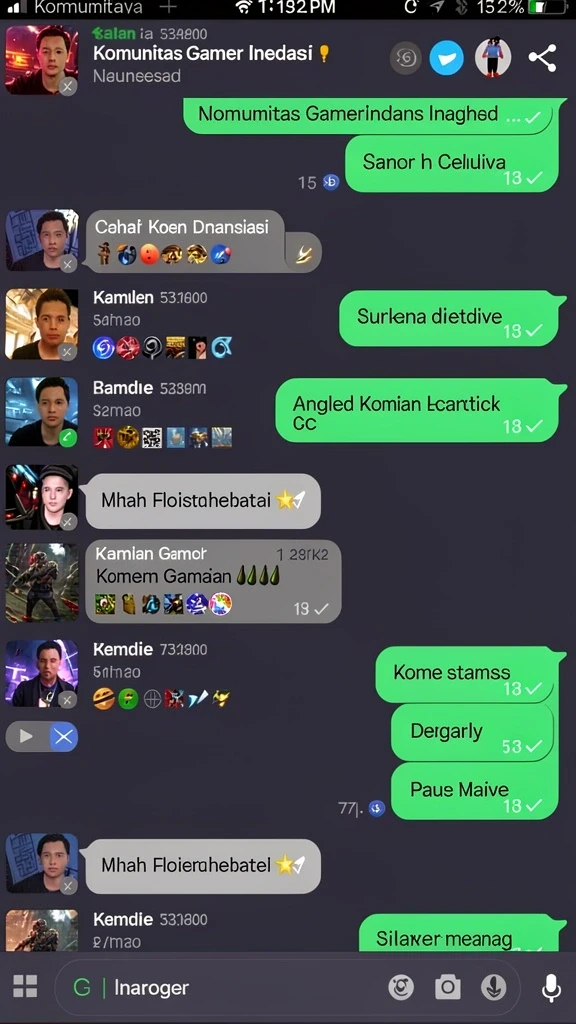 love678 - Pengguna dapat berinteraksi melalui fitur chat.